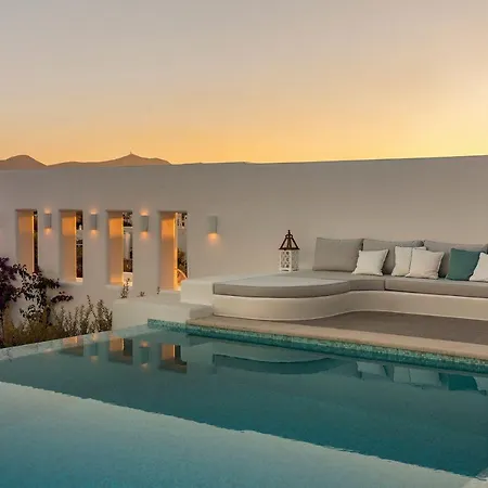 Villa Paros Sleeps 11 Pool Air Con T714099